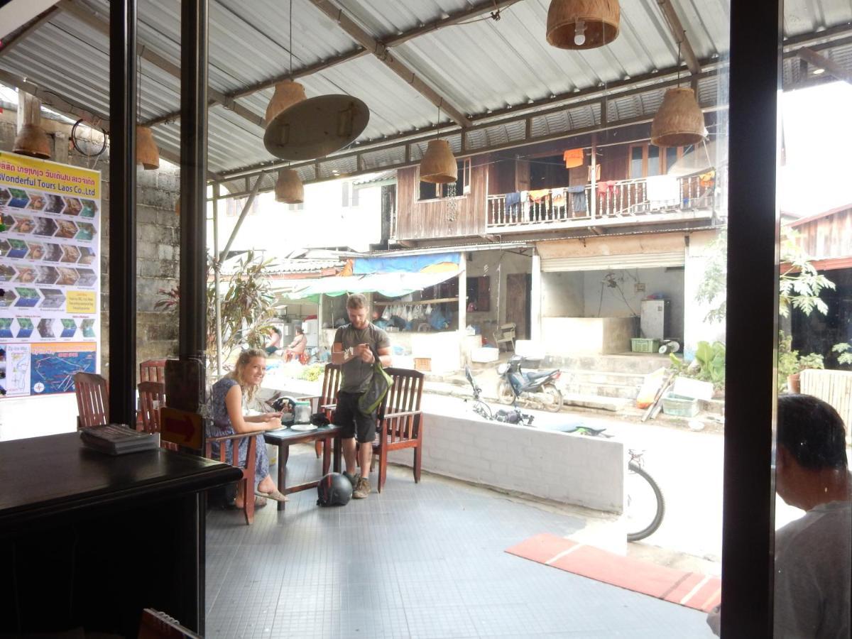 万荣山茶花酒店 外观 照片