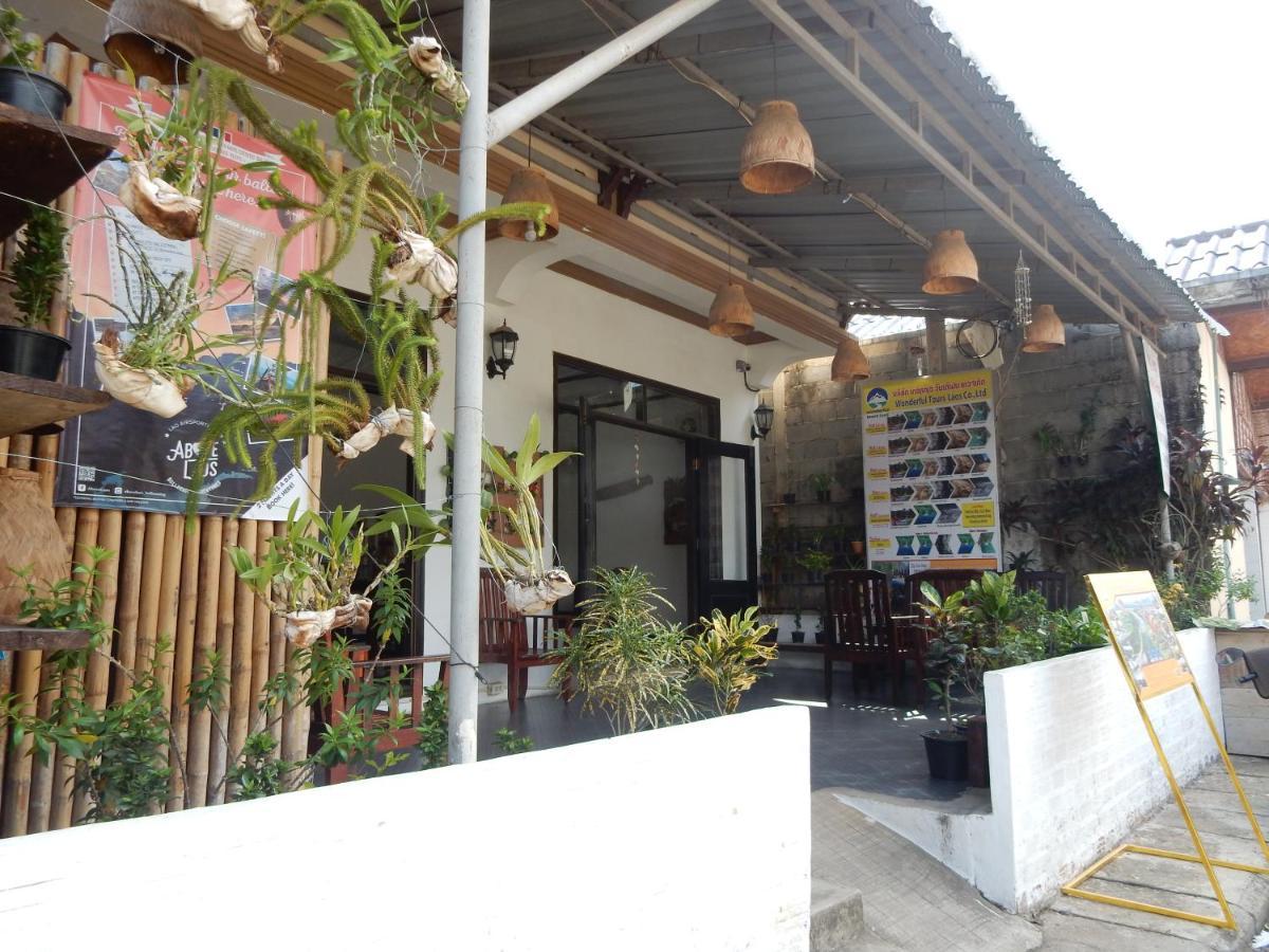 万荣山茶花酒店 外观 照片